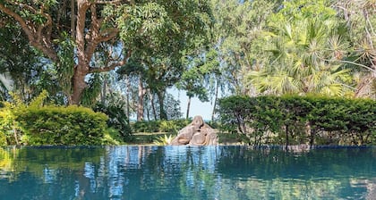 Bramston on the Beach A Private Poolside Oasis