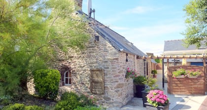 Maison en pierre en Bretagne prĂšs des plages