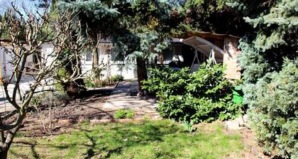 Bungalow Gartenidyll, Berlin
