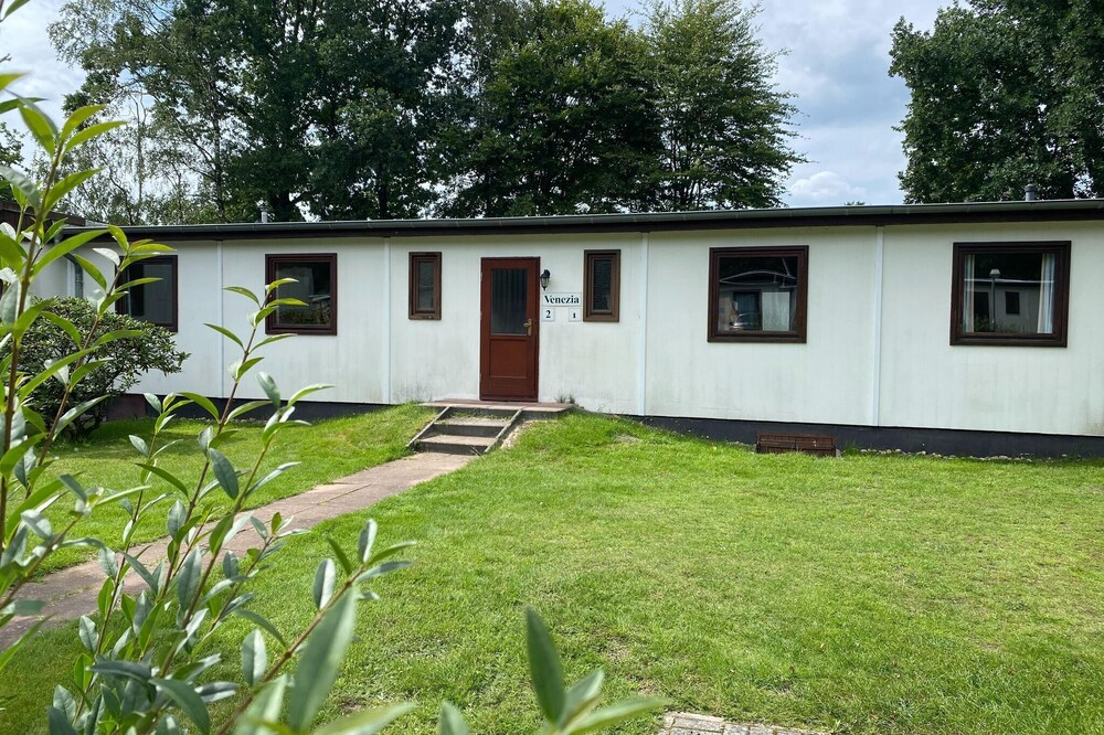 Holiday home in Fassberg with a shared pool