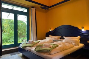 9 bedrooms, internet, wheelchair access