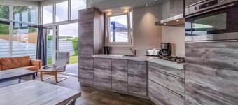 Maison confortable Ă Sint-Annaland avec.