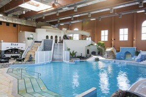 Piscine couverte