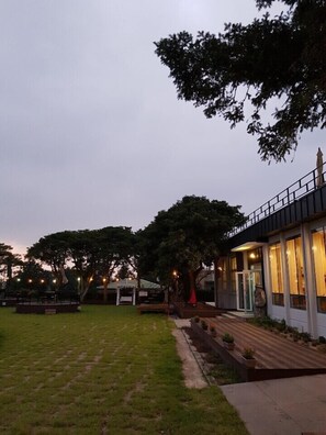 Exterior - Jeju Eoeumbungyo 1963 Guesthouse (Jeju City)