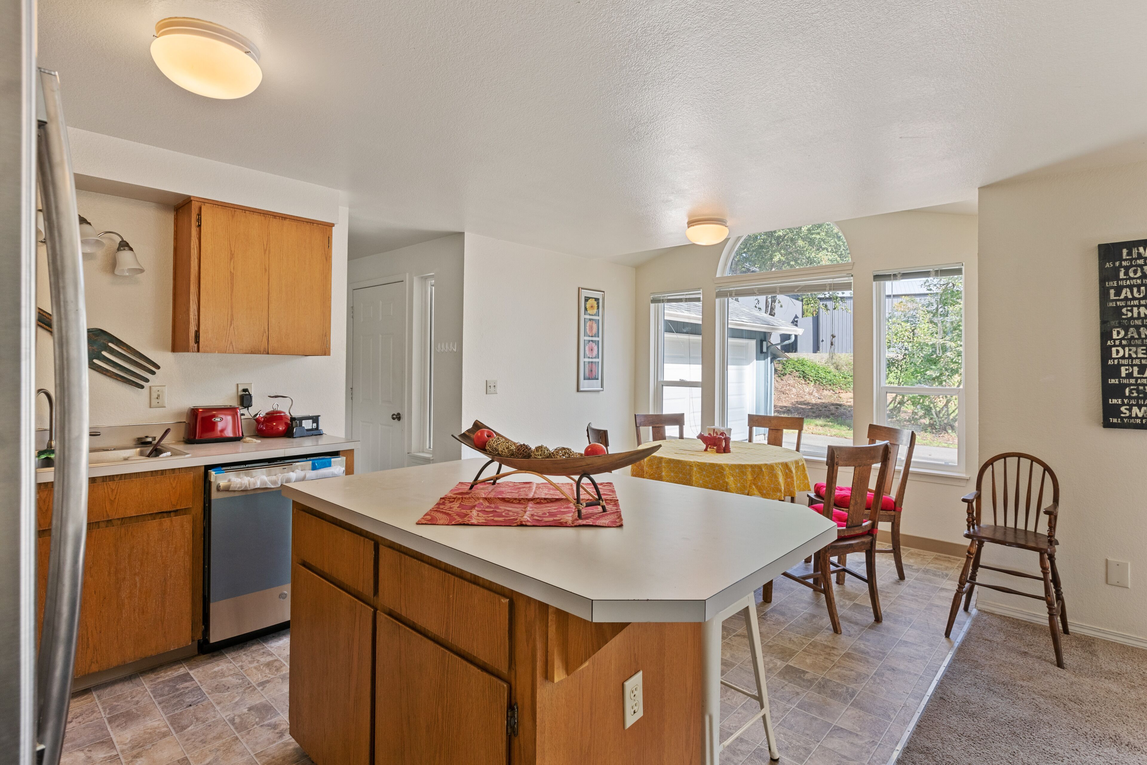 Rolling lawn down to the water!  A quiet inspiring setting to calm and delight!