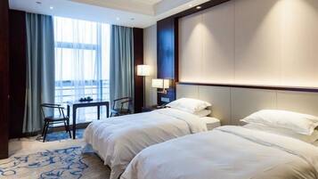 Standard Twin Room | Blackout drapes, free WiFi