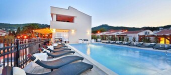 Apartment on Ugljan with Pool & Sandy Beach
