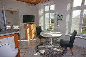 Dining - Ferienwohnung im Gutshaus Schulenbrook (Metelsdorf)