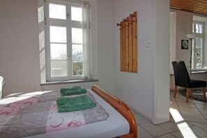 1 Schlafzimmer, Reisekinderbett, kostenloses WLAN