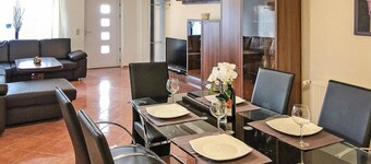 Schönes Ferienhaus mit Terrasse