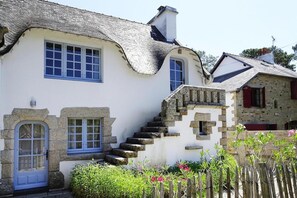 Exterior - Charming Home in Carnac near Sandy Beach (Carnac)