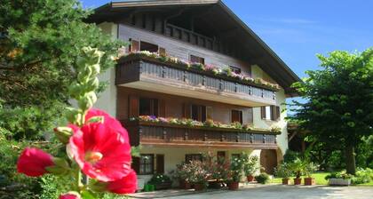 Rés. Gritschhof à Latsch avec piscine et jardin