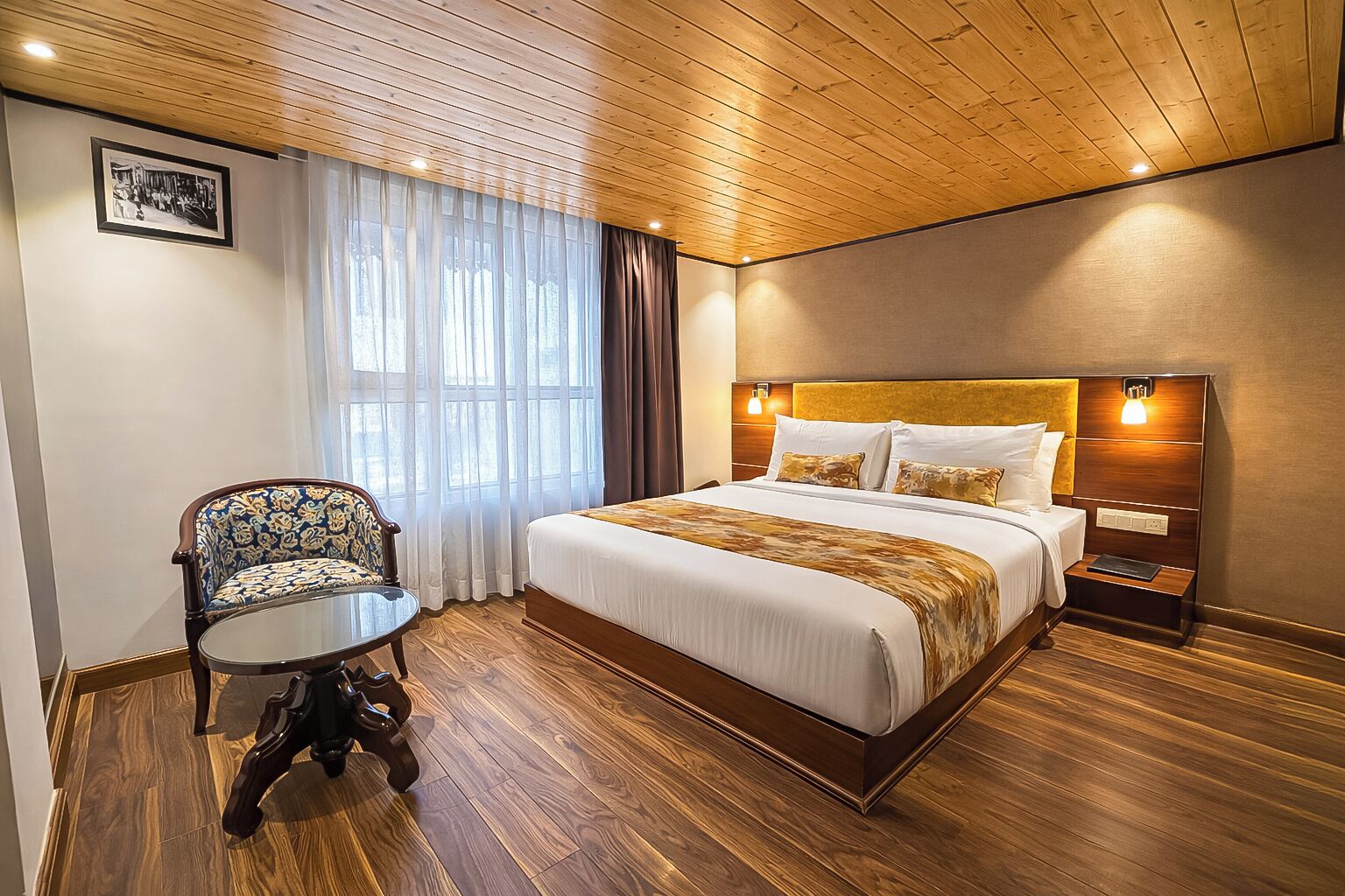Deluxe Double Room | Premium bedding, desk, laptop workspace, blackout drapes