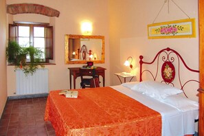 2 chambres, lit de bébé portatif, accès au Wi-Fi (inclus)