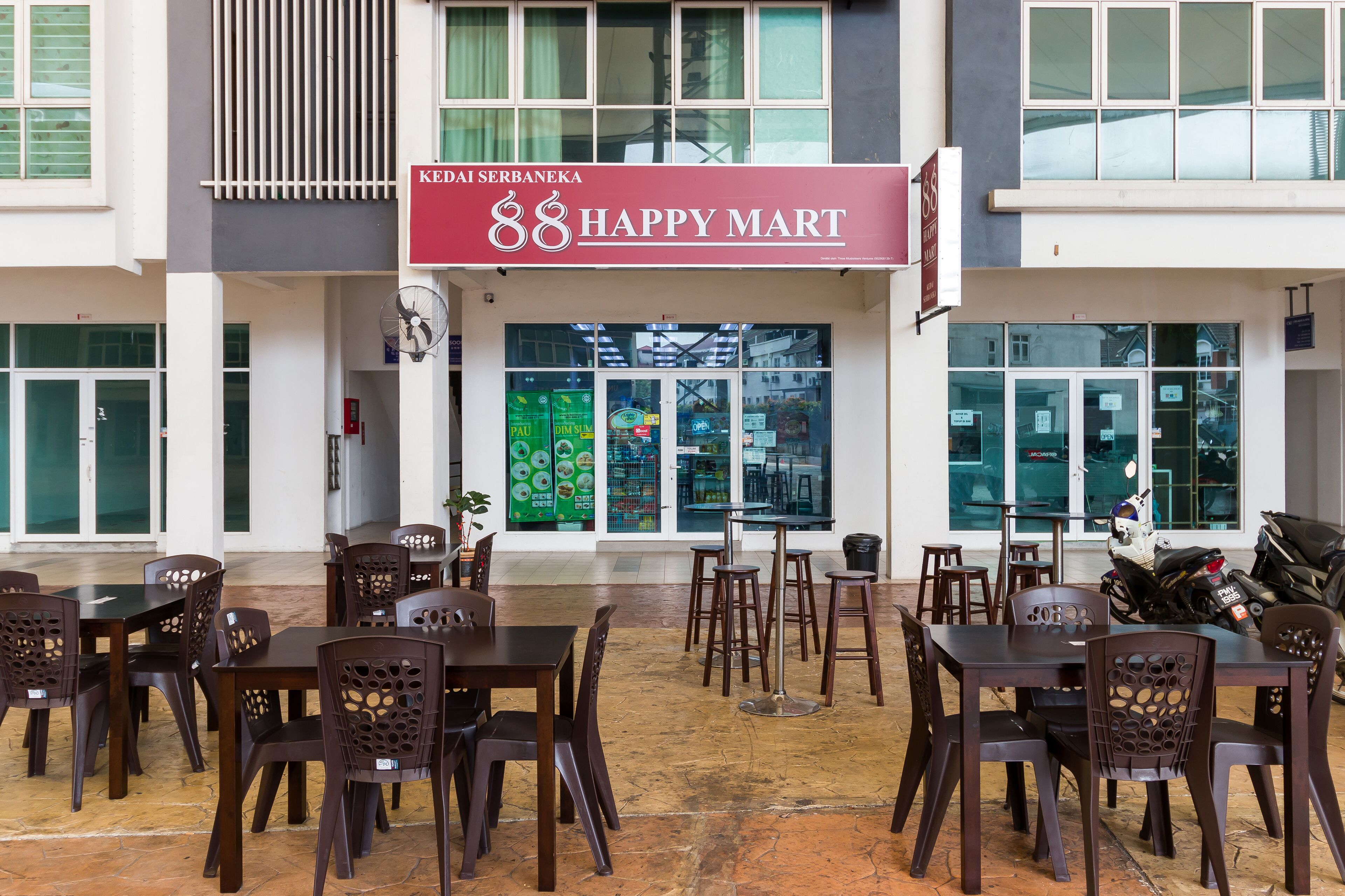 Photo - Boulevard Service Apartment KL by Airhost