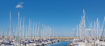 2 bedroom lovely home in Sint-Annaland