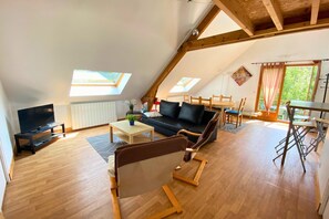 Téléviseur connecté, lecteur de DVD