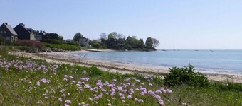Holiday Home in France by Sandy Beach