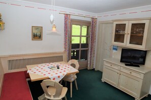Dining - Apartment in Krimml with parking space (Krimml)