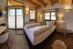 3 chambres, lit de bébé portatif, accÚs au Wi-Fi (inclus)