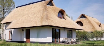 Ferienhaus im Van der Valk Resort Ă Linstow