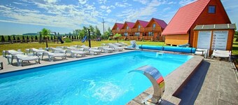 Comfortable holiday homes with terraces, pool