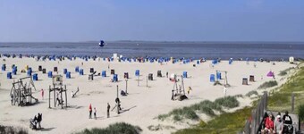 Holiday Bungalow in Dornumersiel