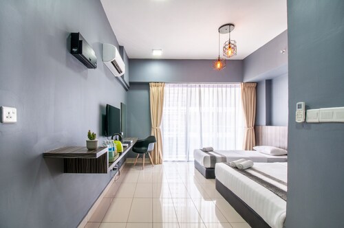 Majestic Suites Studio K1-06-11 @ AEROPOD K.K.