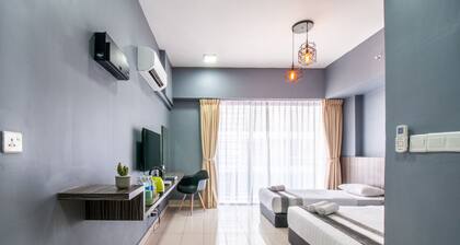 Majestic Suites Studio K1-06-11 @ AEROPOD K.K.