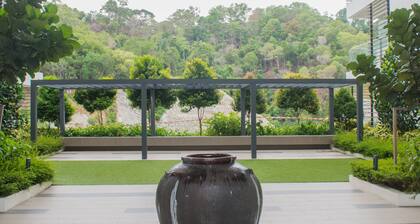 Majestic Suites Studio K1-06-11 @ AEROPOD K.K.