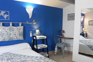 2 bedrooms, travel crib, free WiFi - Cottage in Bellegarde near Camargue Reserve (Bellegarde)