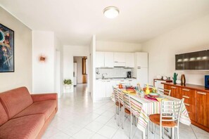 Smart TV, table tennis - Apartment in Manerba with barbecue (Manerba sul Garda)