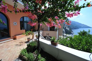 Property grounds - Casa Patty ... Breath-taking view! (Positano)