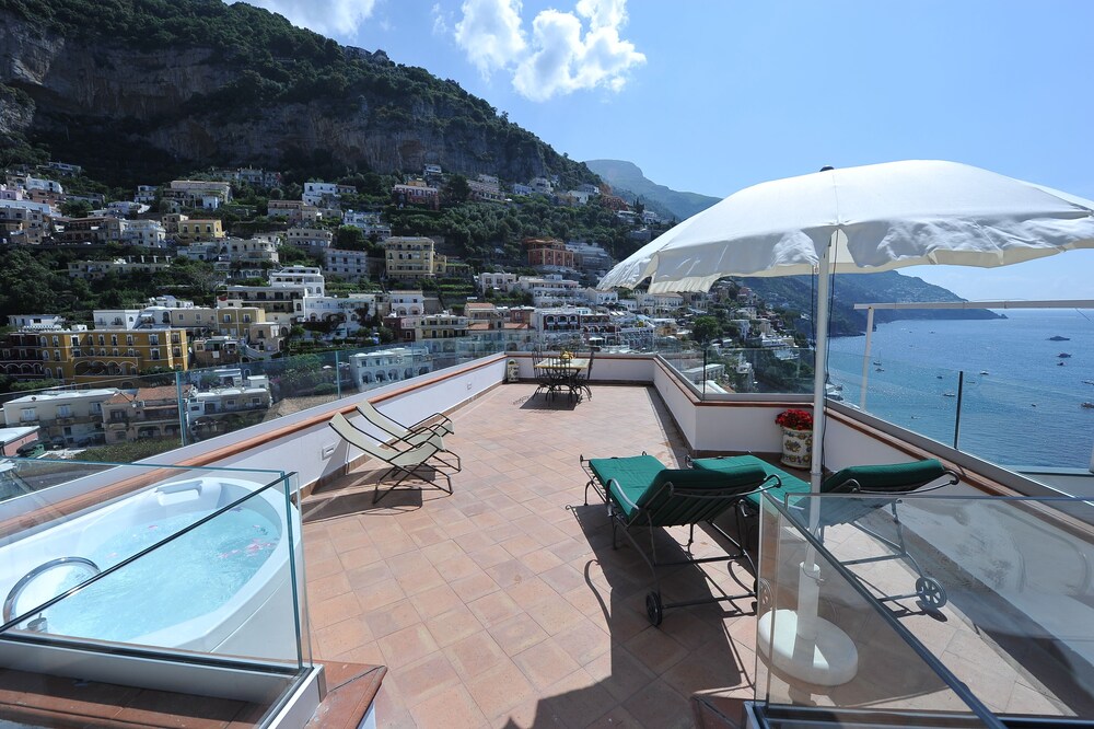 Casa Patty ... Breath-taking view!