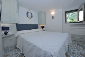3 bedrooms, in-room safe, iron/ironing board, travel cot - Casa Patty ... Breath-taking view! (Positano)