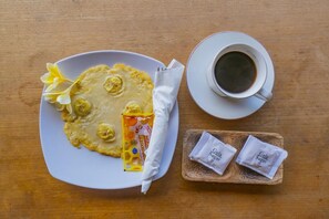 Breakfast meal