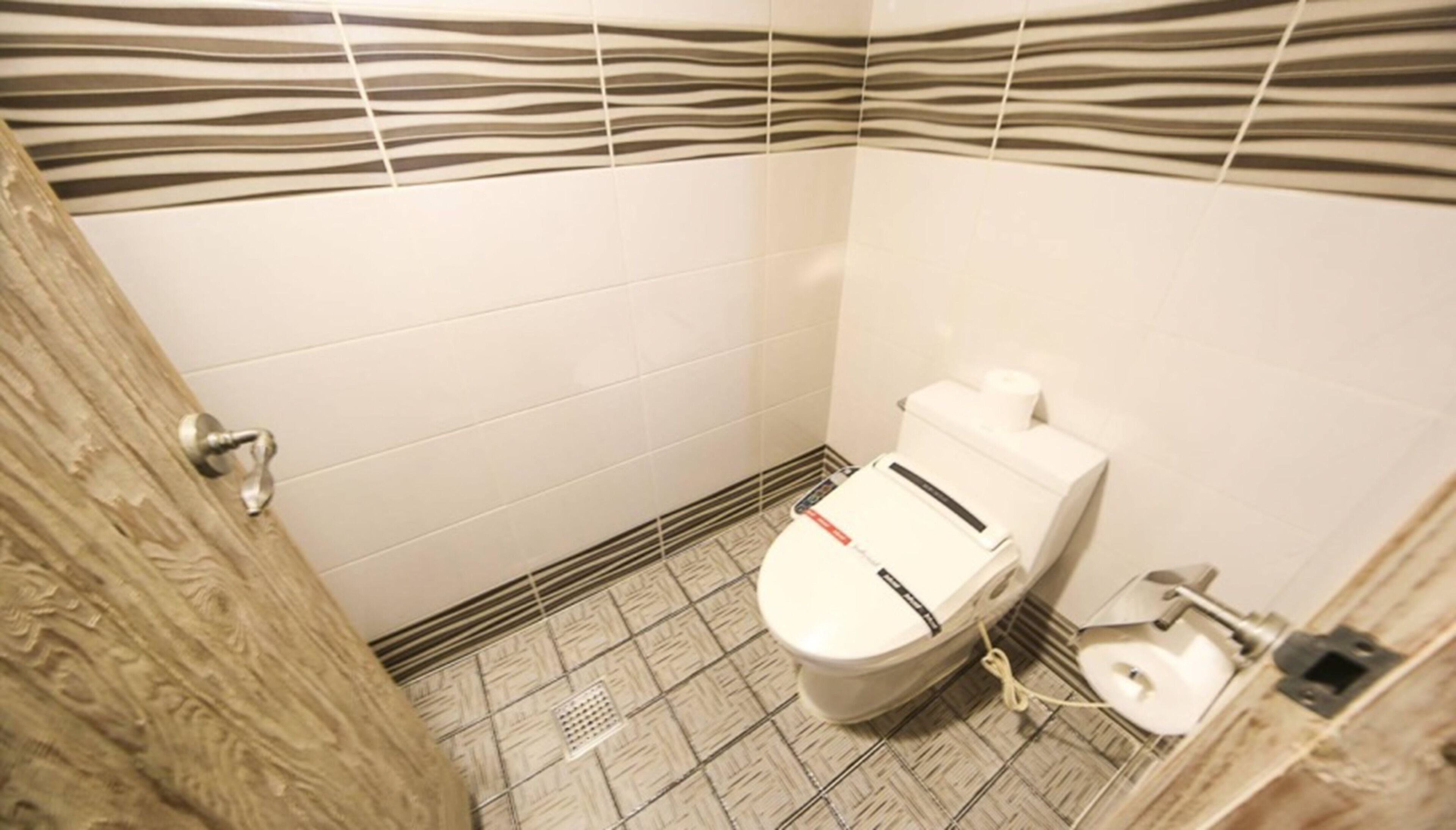 غرفة  بريميم مزدوجة | حمام | وحدات دش مع أحواض استحمام، مستلزمات مجانية للعناية الشخصية، مجففات شعر