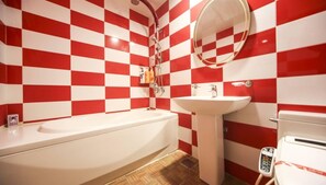 Standard Room | Bathroom