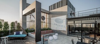 Oinn Hotel & Hostel Tainan