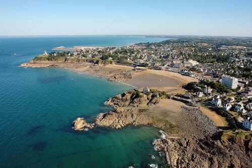 House in Saint-Quay near 7 Beaches