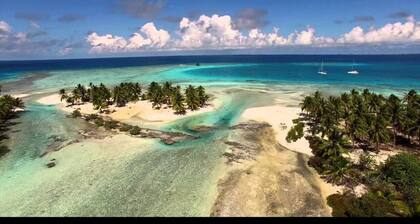 Tikehau Fafarua Lodge – Private Island