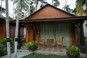 Courtyard view - TSG Blue Resort and Spa (Port Blair)