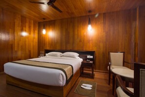 Pool Side Cluster | Desk, bed sheets - TSG Blue Resort and Spa (Port Blair)