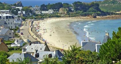 Holiday Home in Plougasnou near Sandy Beach