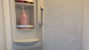 Family Apartment | Bathroom | Hair dryer, towels, soap, shampoo