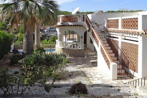 Property grounds - Holiday Home in Benissa by Cala Advocat Bay (Benissa)