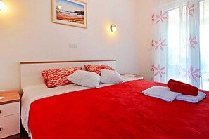 3 makuuhuonetta, ilmainen Wi-Fi