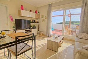 Smart TV - Apartment on golf course Calanoca (Mijas Costa)