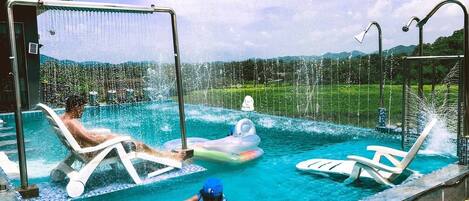 Outdoor pool, a heated pool