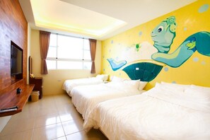 Family Room | Soundproofing - Mermaid B&B (Lyudao)